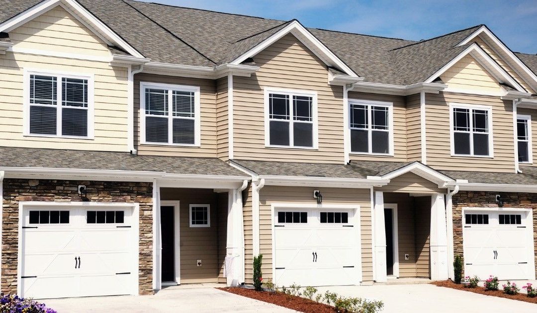 Calgary home sales slide, inventory swells; CREB cites ‘balanced’ conditions